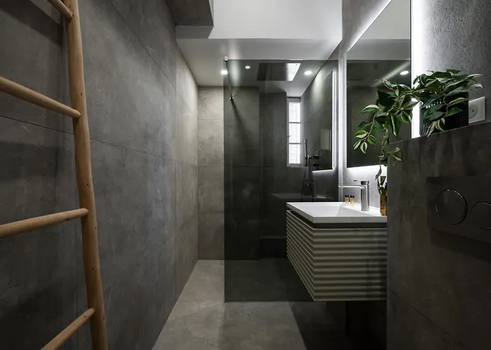 Majestic - Somptueux En Plein Coeur De マントン